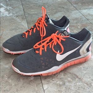 Nike free fit 2
